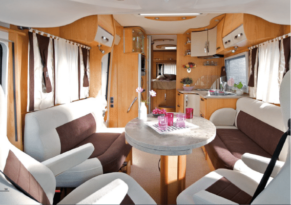 Mercedes Le Voyageur motorhome living area