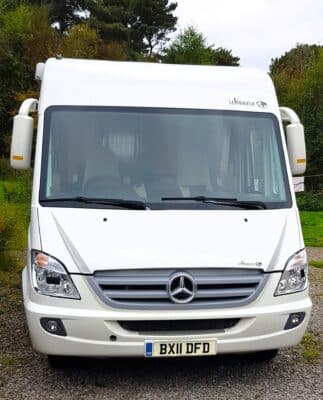 levoyageur 755sx mercedes 3-0l automatic motorhome front